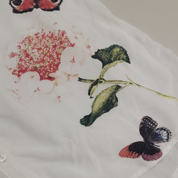 Desigual White Nature-Inspired Women's Blouse - Picture 15 of 16